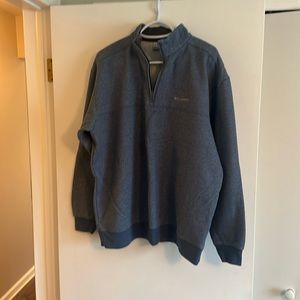 Columbia men's 1/4 zip mock sweatshirt. EUC. Xl. Blue.